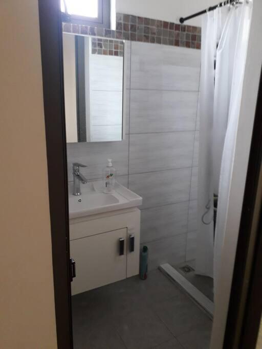 Apartment Arc En Ciel 1 - 3 Bedrooms Private Flic en Flac
