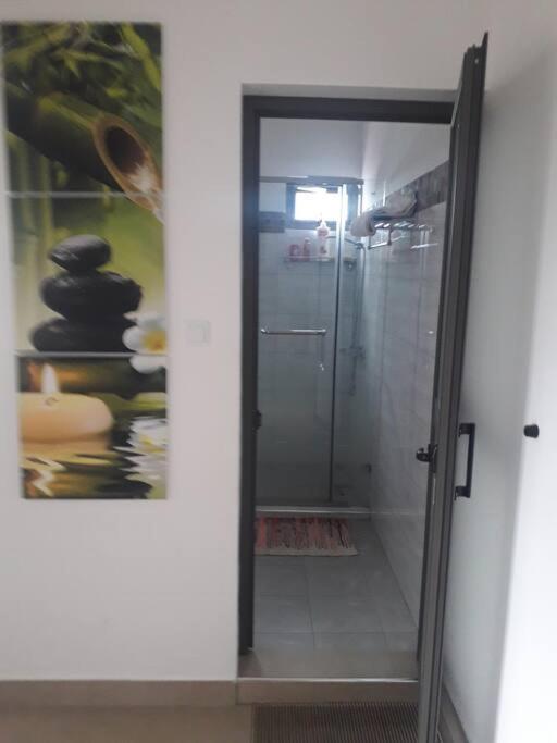 Arc En Ciel 1 - 3 Bedrooms Private Apartment *